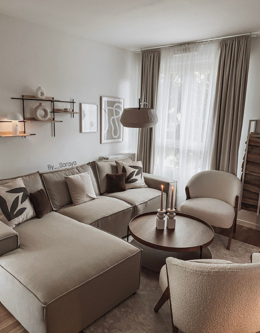 Welche Accessoires Sollte Man Zu Einem Braunen Sofa Wählen? | Slf24 inside Wohnzimmer Braune Couch