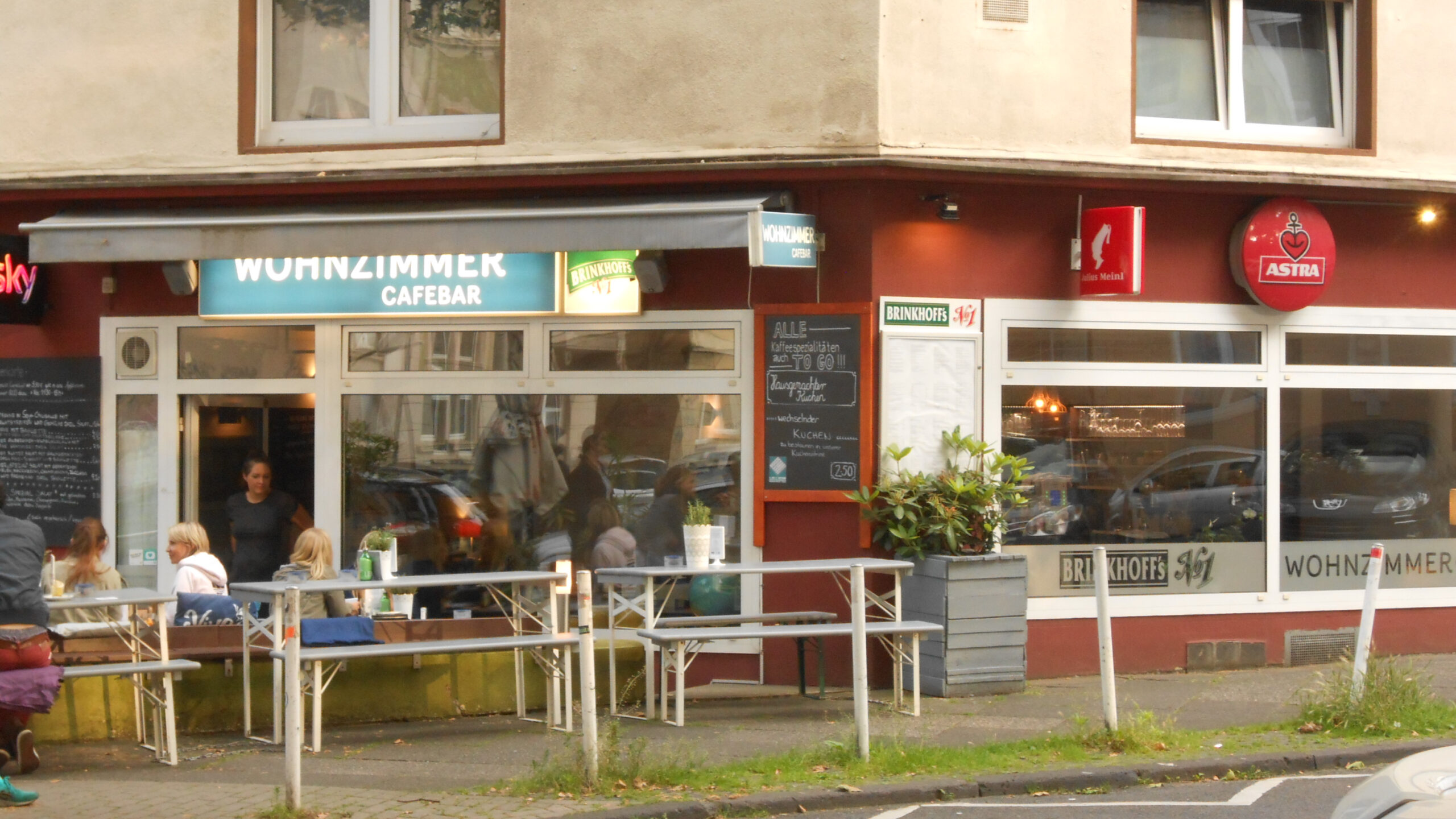 File:wohnzimmer Cafébar, Dortmund (1) - Wikimedia Commons within Wohnzimmer Dortmund