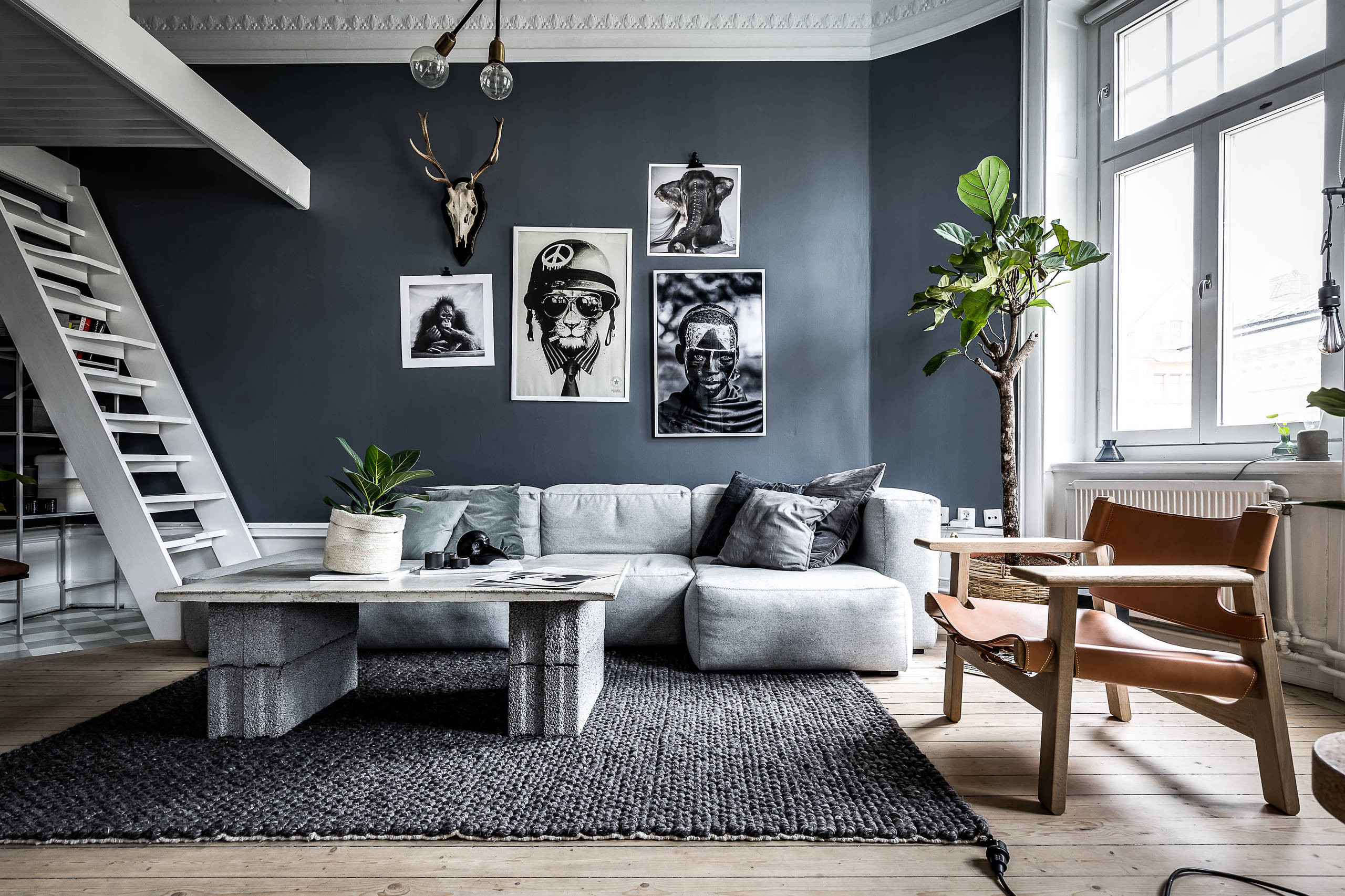 Shades Of Grey: 9 Tipps Für Dunkle Wände Im Wohnzimmer intended for Wand Wohnzimmer